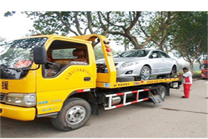 曲麻莱附近24小时汽车拖车服务热线